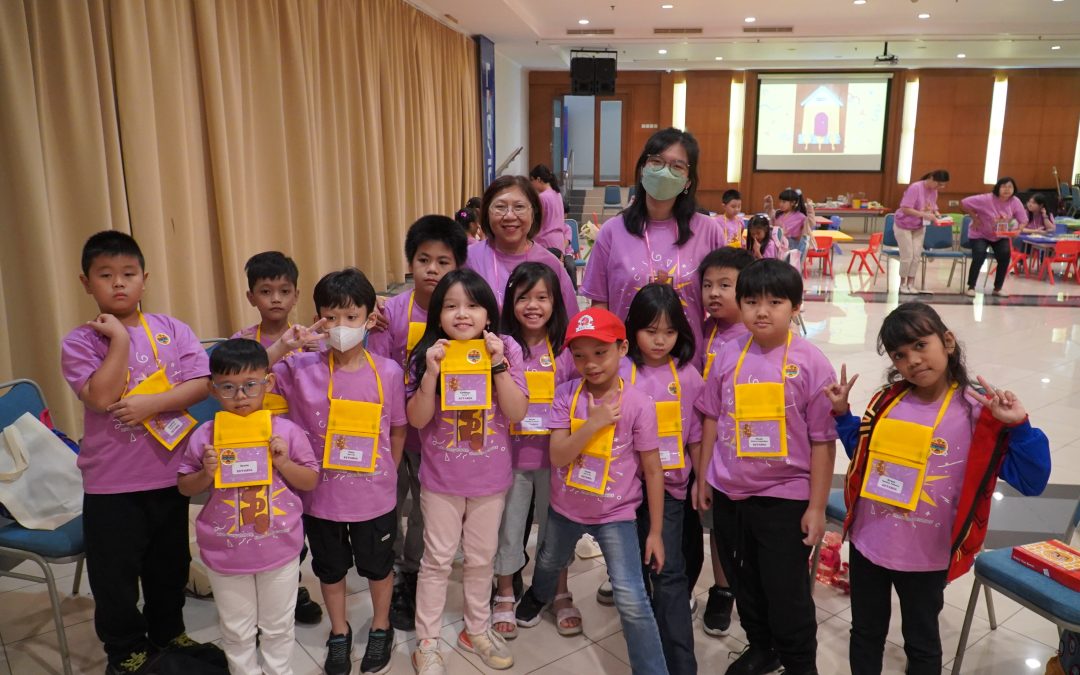 Retreat Komisi Anak | Doors